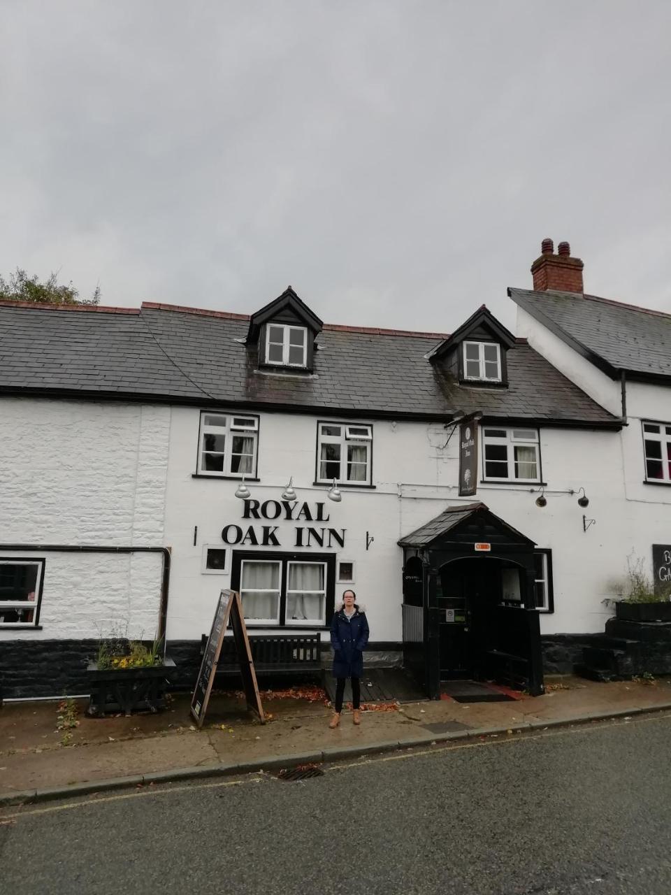 The Royal Oak Hotell Kington  Exteriör bild